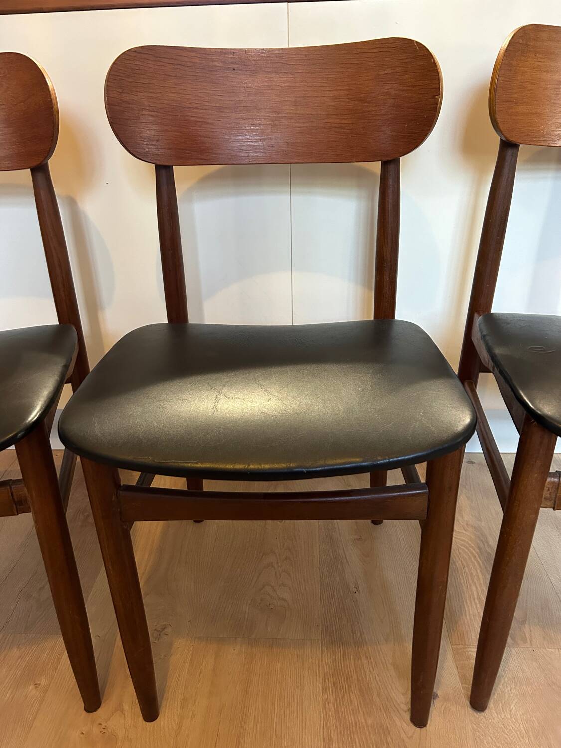 Set of 4 vintage Italian chairs, produced in the 60s by Gessef Consorzio Sedie Friuli