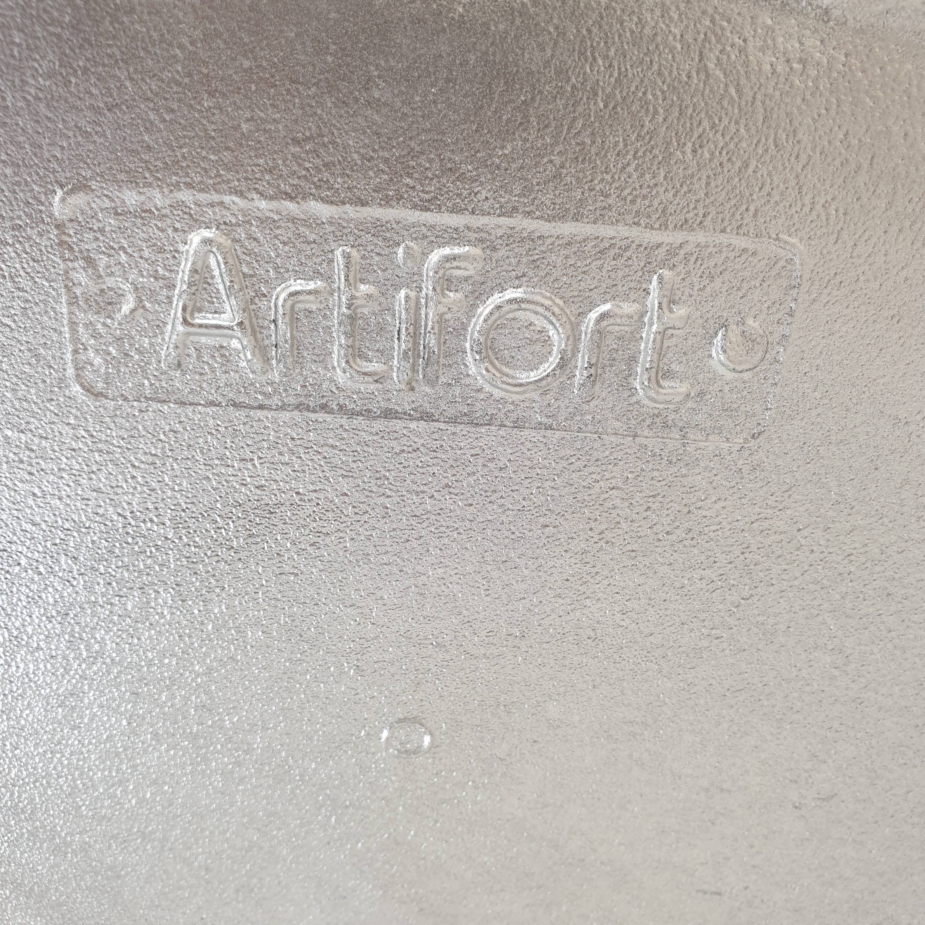 Oval Dining Table by Pierre Paulin for Artifort