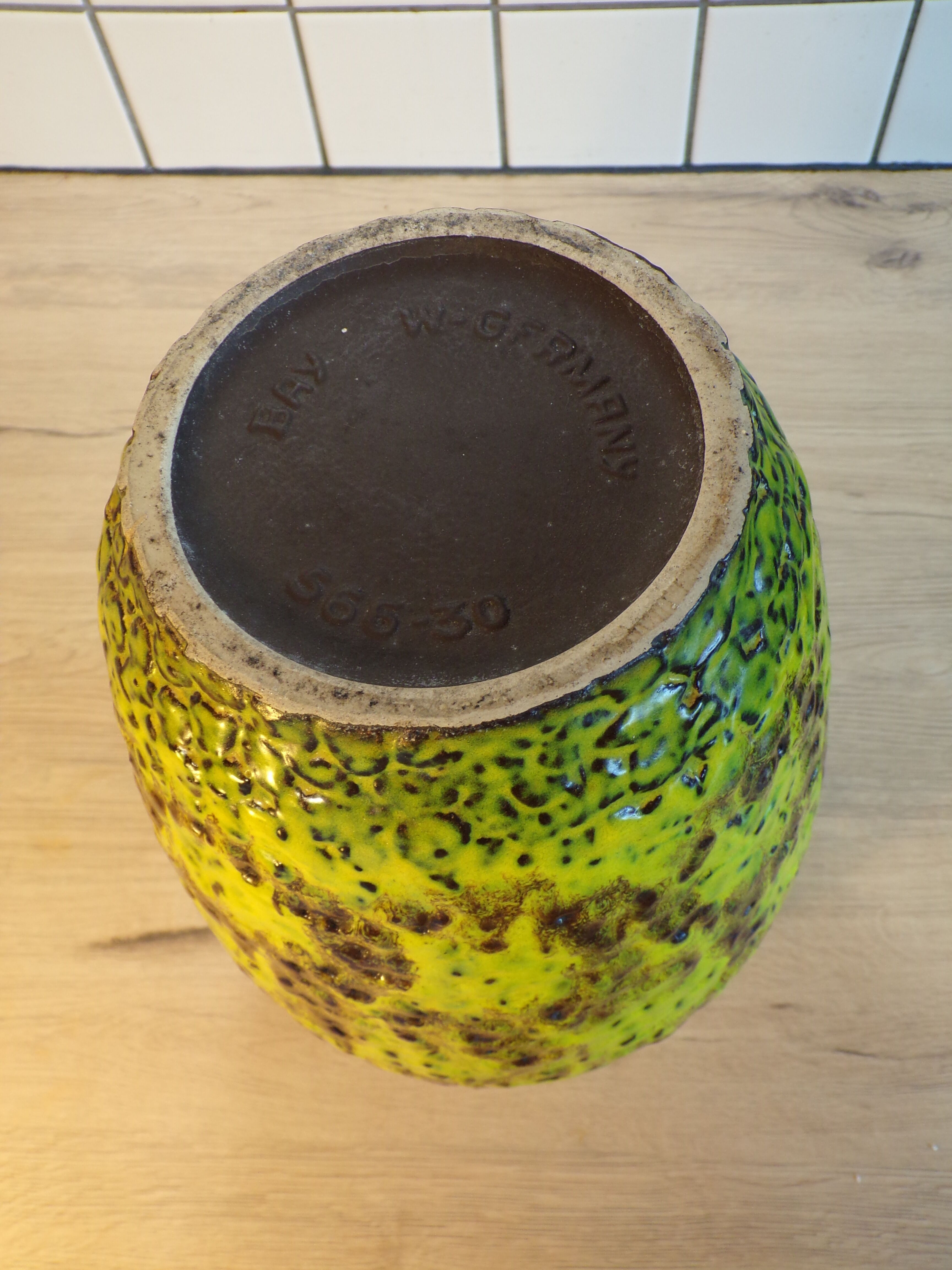 Vase fat lava Bay 566-30