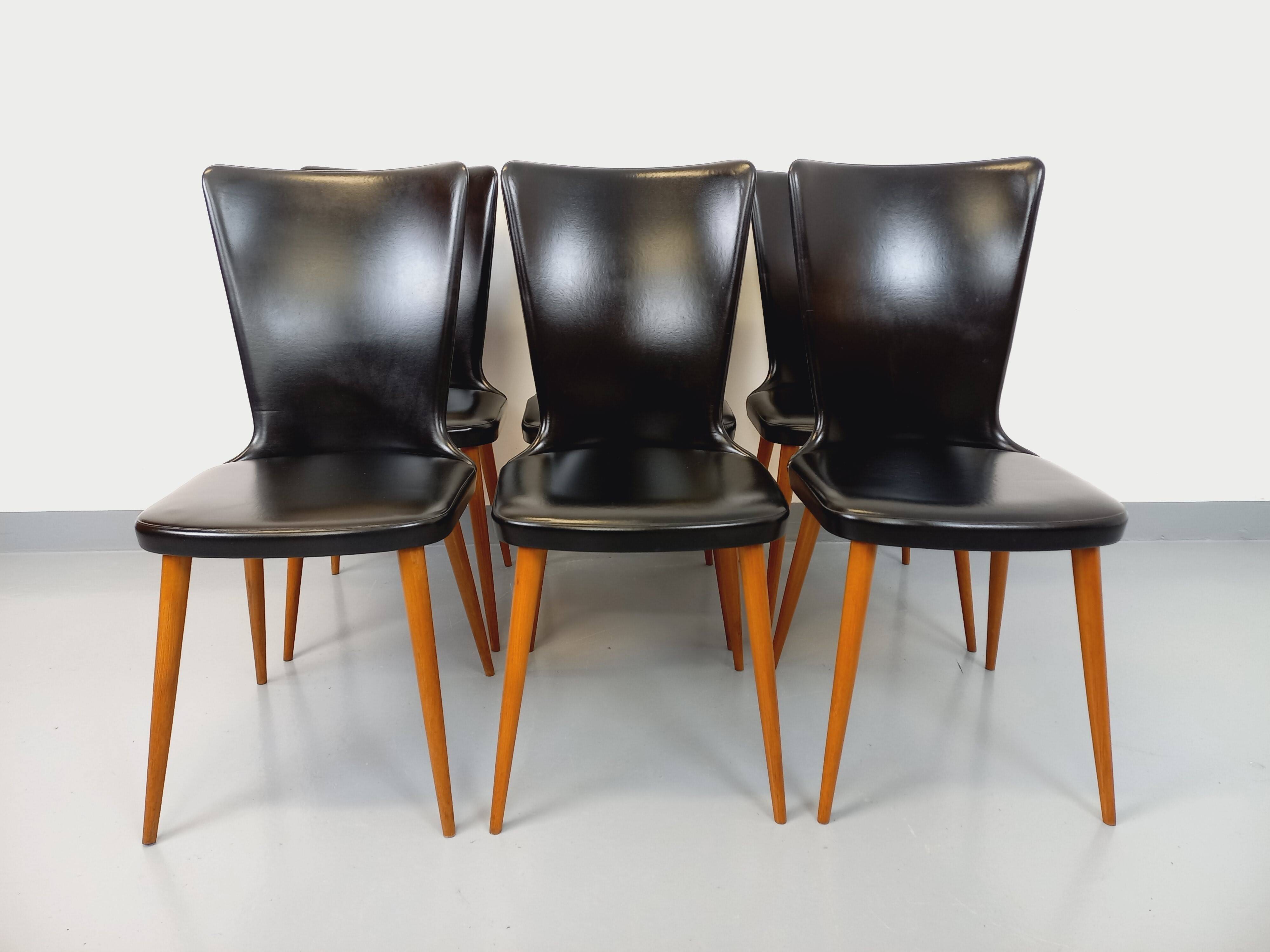 Set of 6 vintage Baumann Essor chairs in beech wood and skai