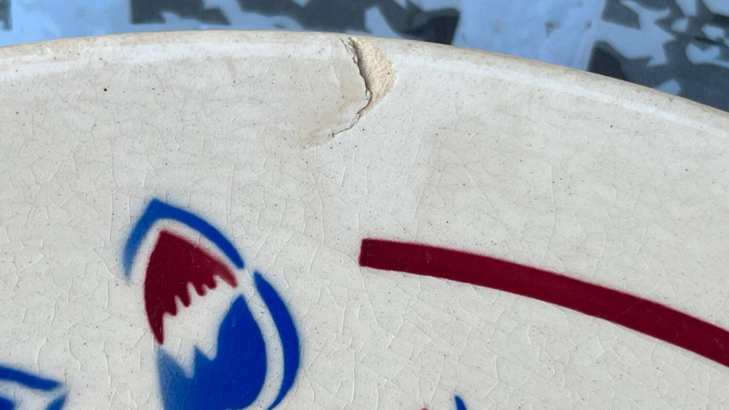 Set of 4 St Amand flat plates