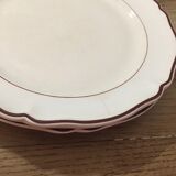 Set of 6 ivory scalloped dessert plates