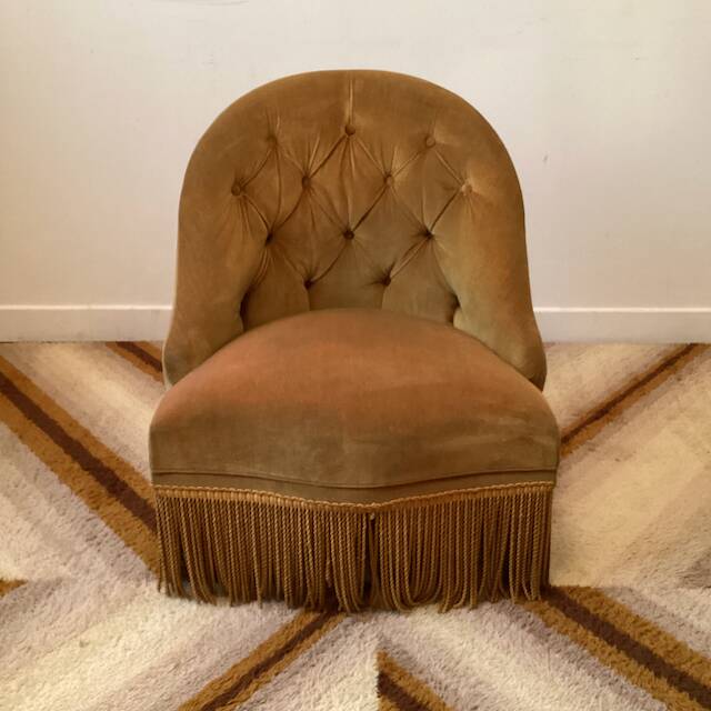 Vintage toad armchair