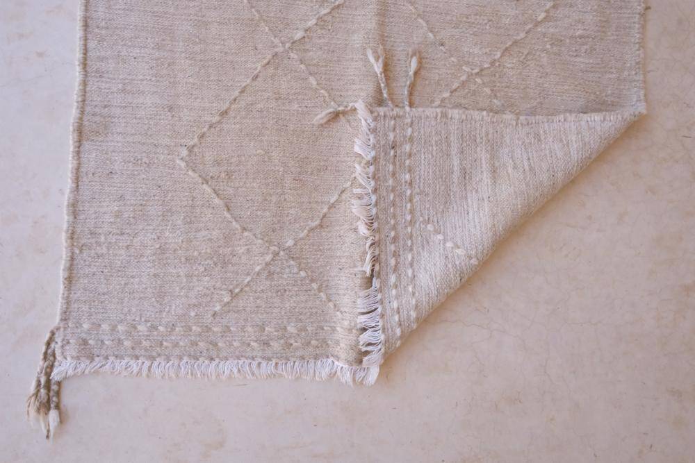 Small Kilim Rug Zanafi Beige - 140 x 100 cm