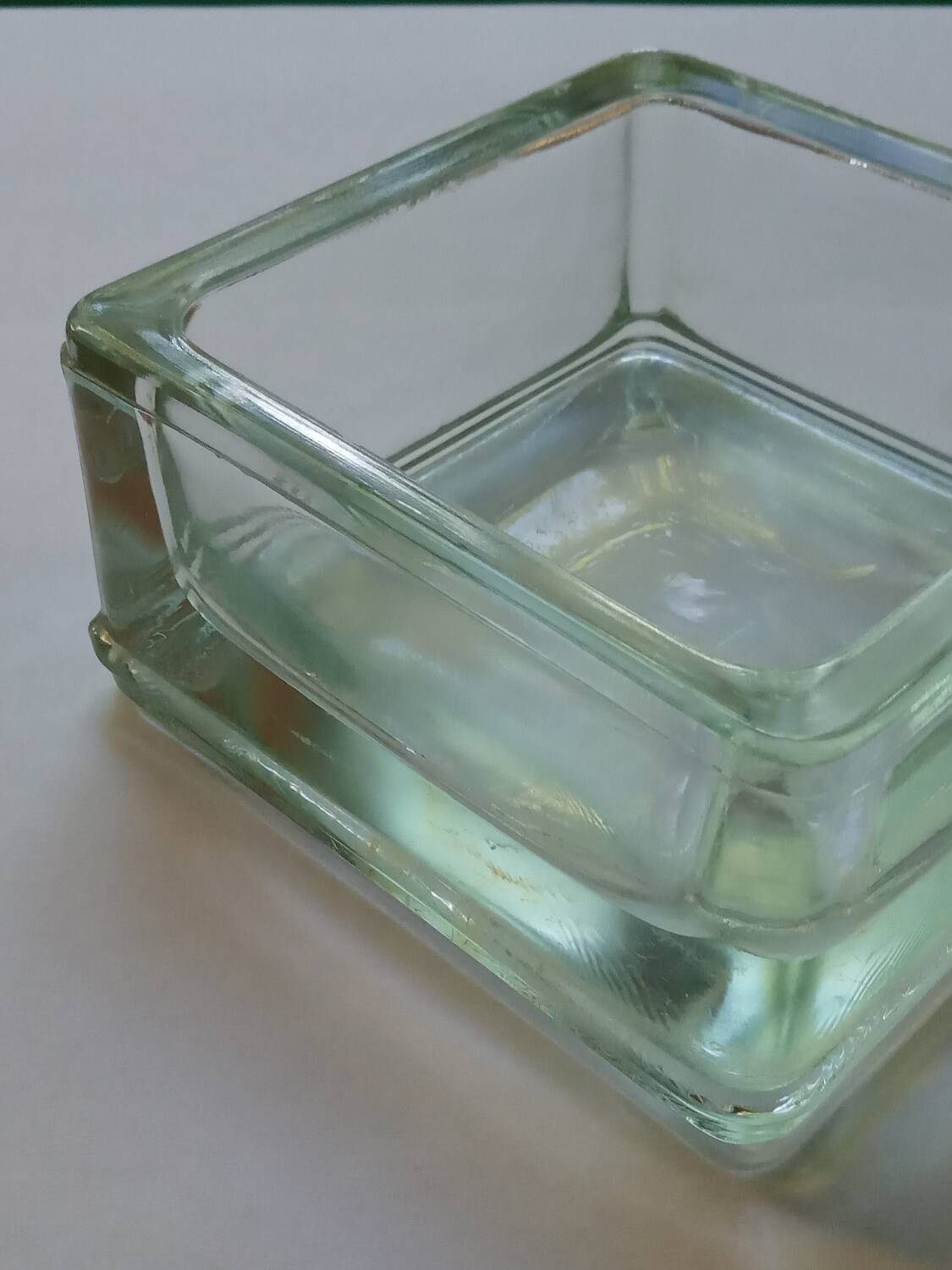 50s glass tiled pocket emptier