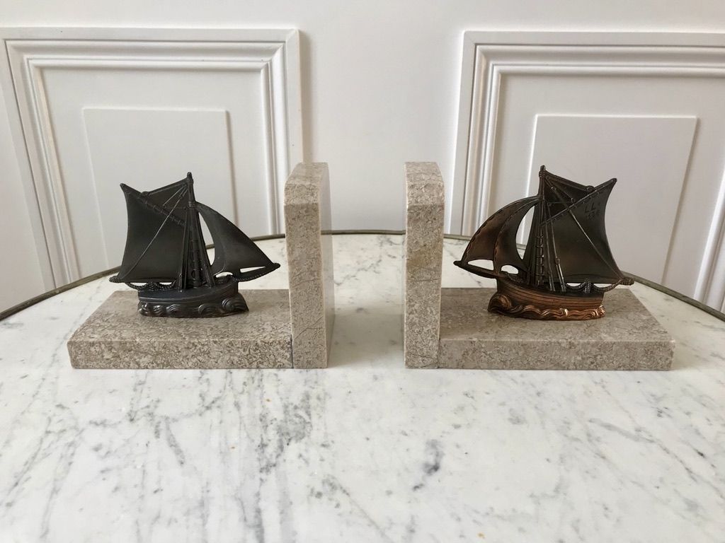 Pair of bookends boats in marble and steel 50s