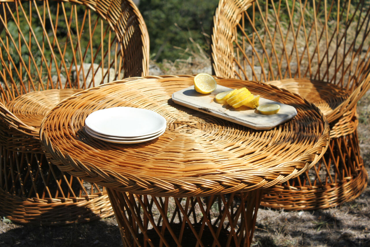 Vintage wicker chairs and table