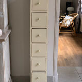 Drawer column