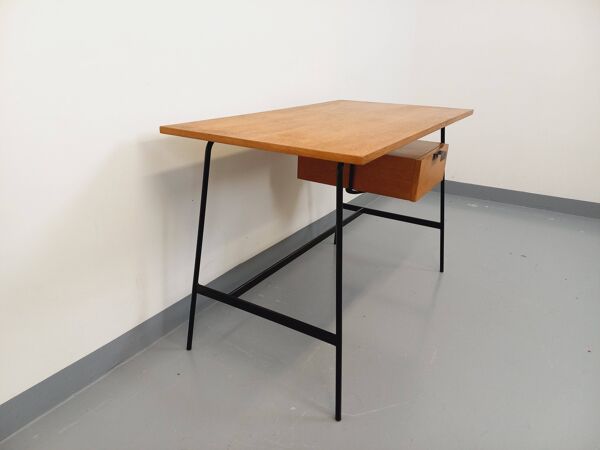 Bureau moderniste vintage Pierre Paulin en bois de chêne et métal noir