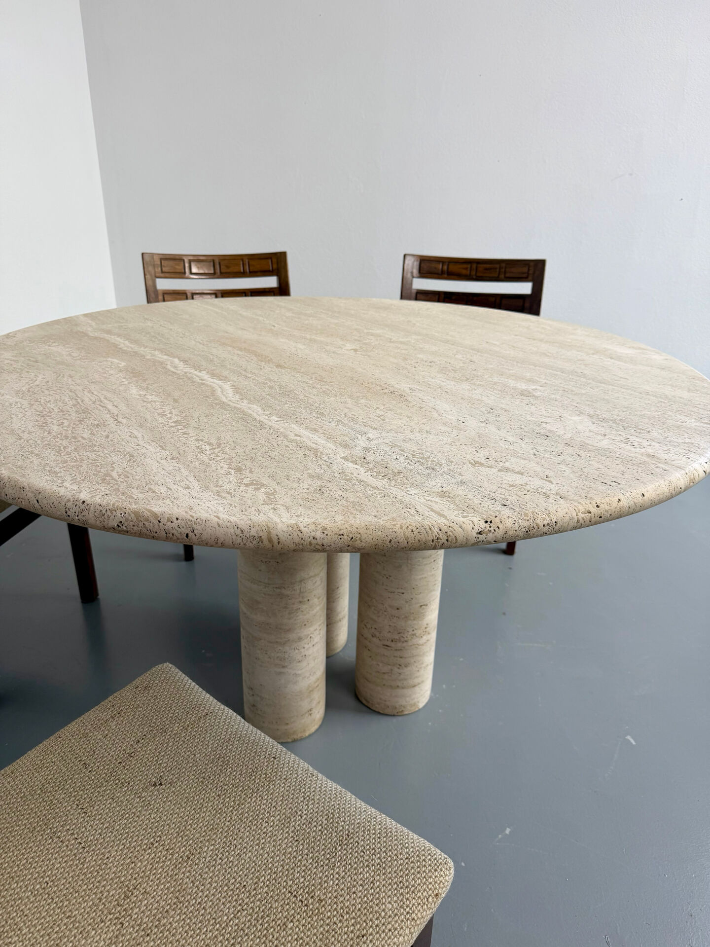 Large dining table Roche Bobois travertine Italian design 1970s