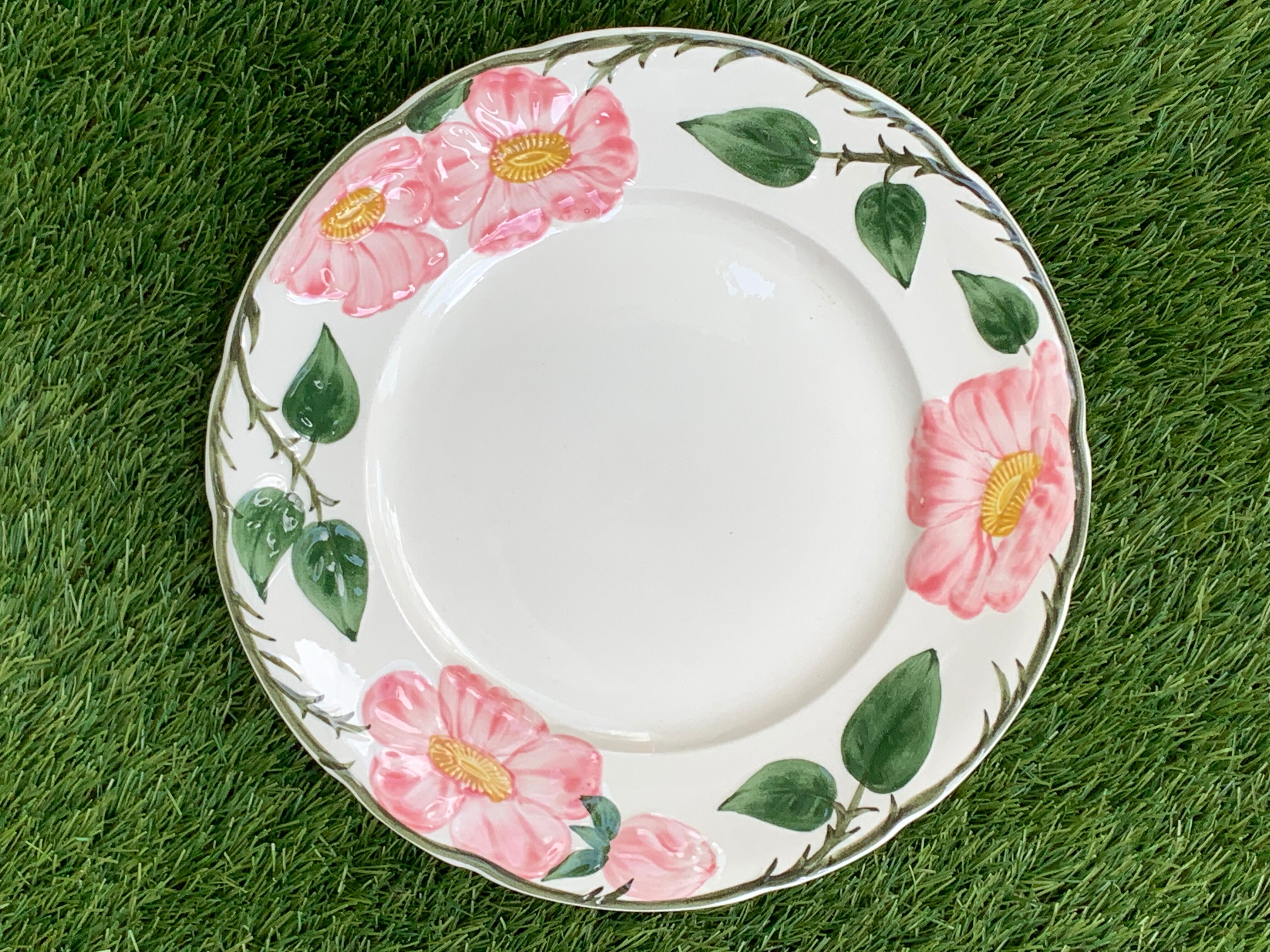 6 flat plates Villeroy and Boch, Wild-Rose model