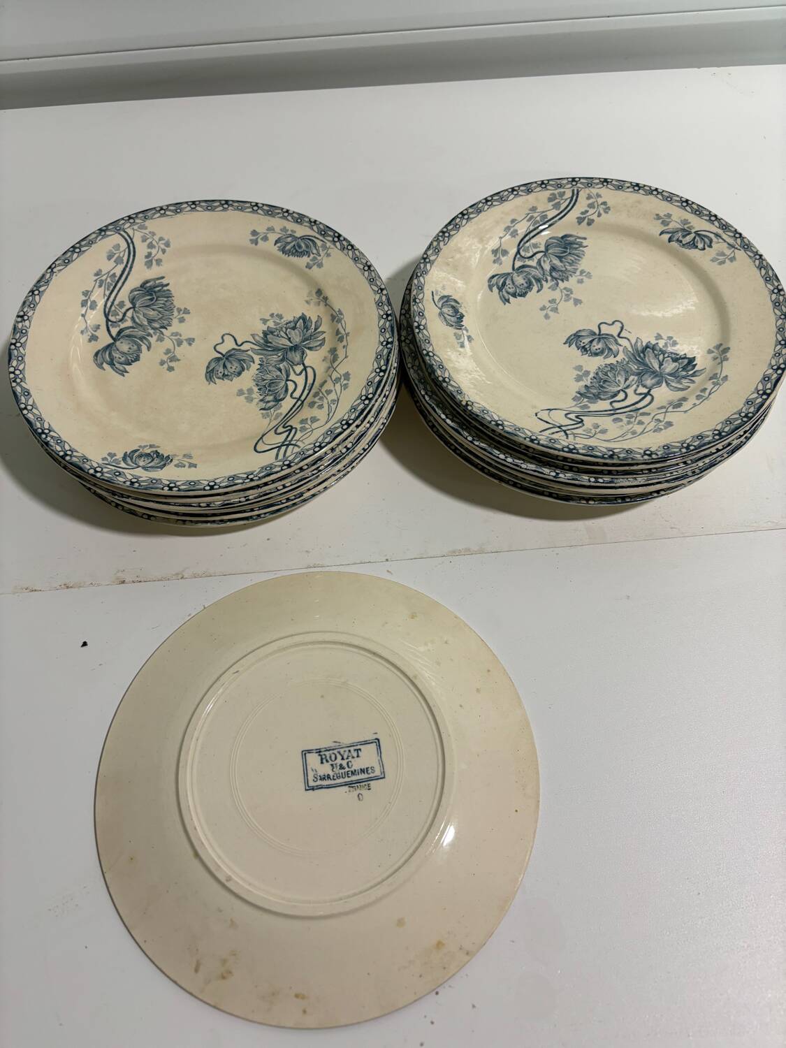 Sarreguemine Royat dessert plates