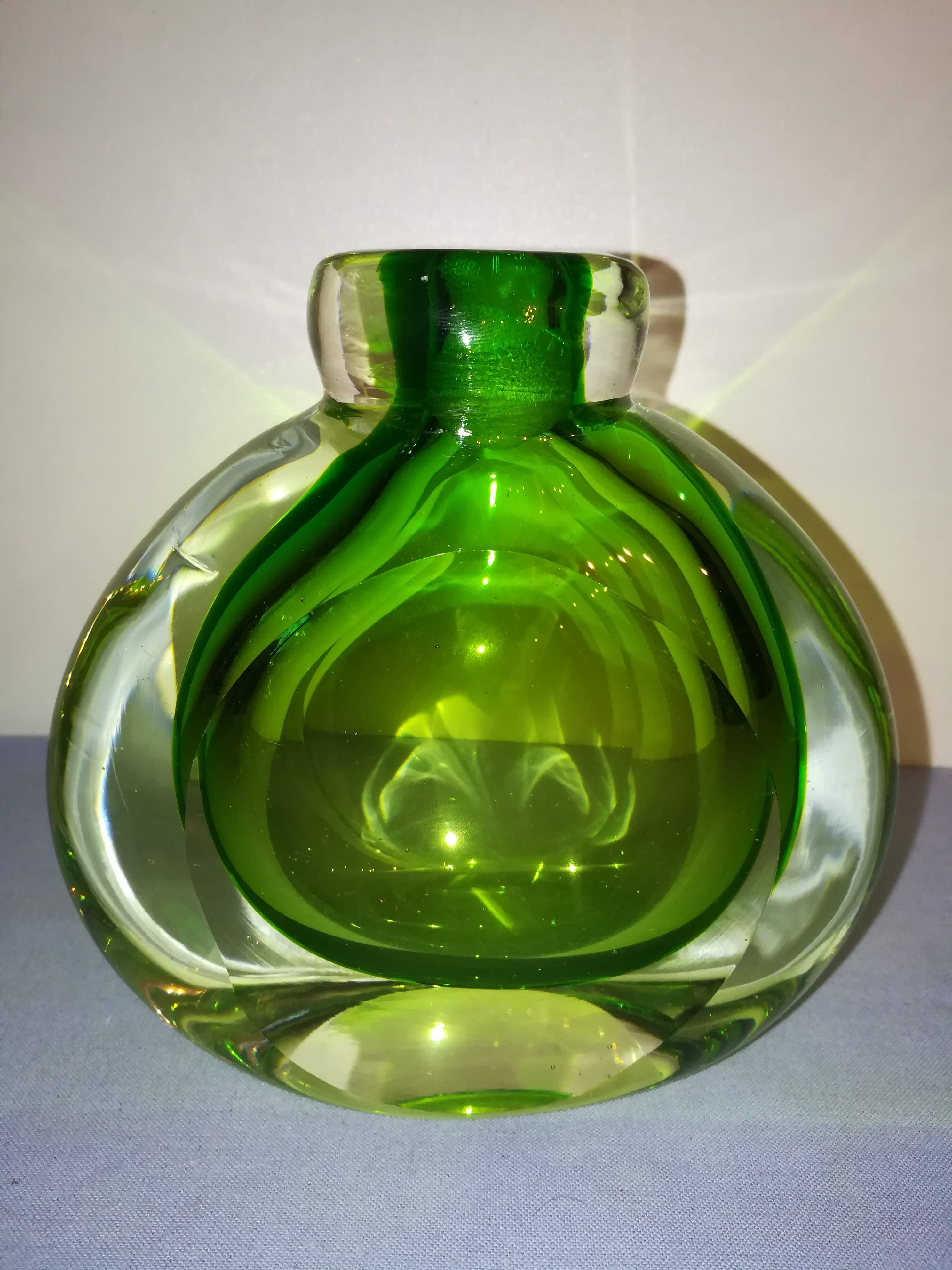Vase in glass 20th