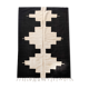 Tapis kilim berbère marocain écru à motifs graphiques noirs 300x194cm