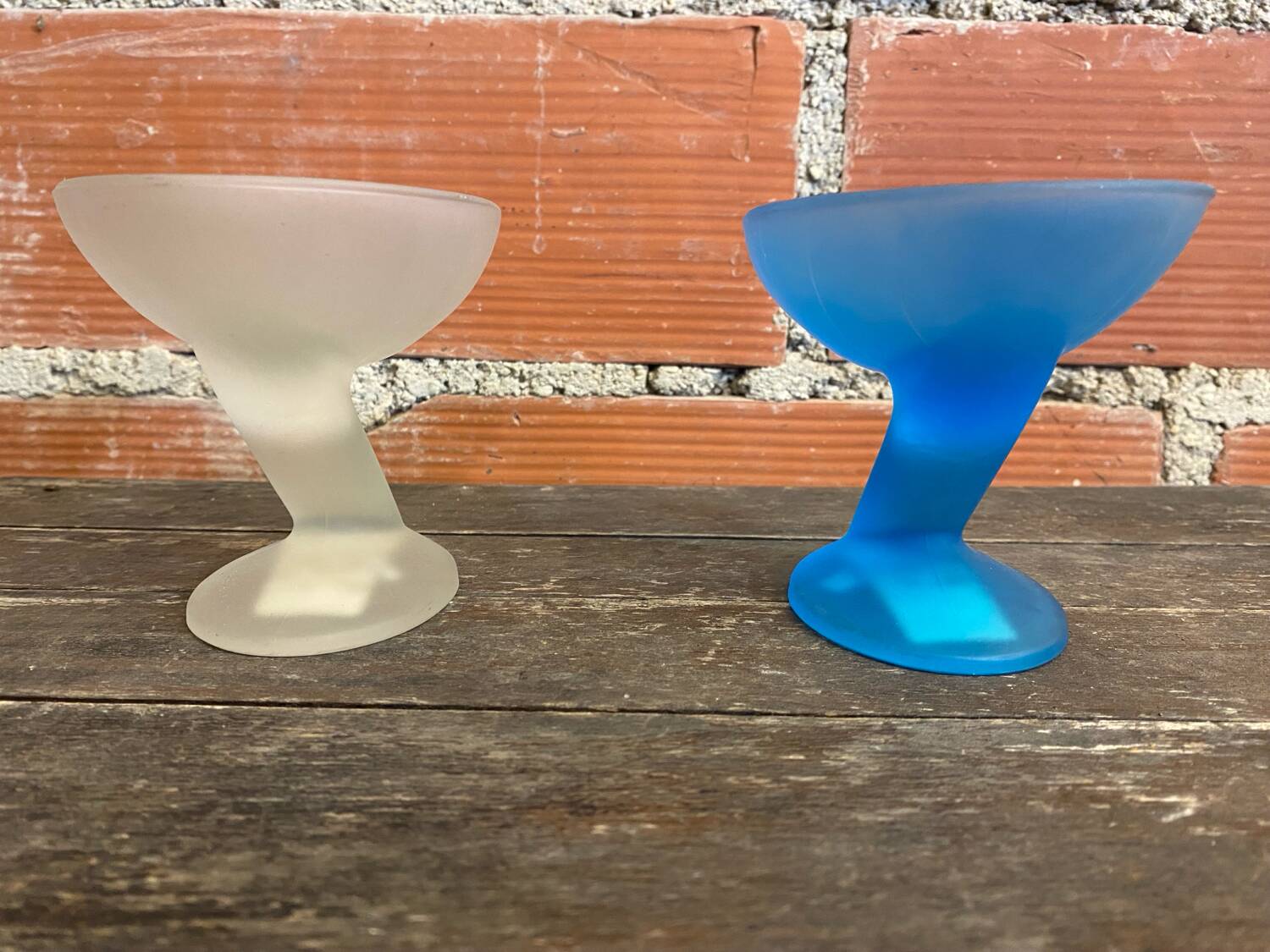 Set of 6 zig zag design ice cream bowls la rochere frosted glass france