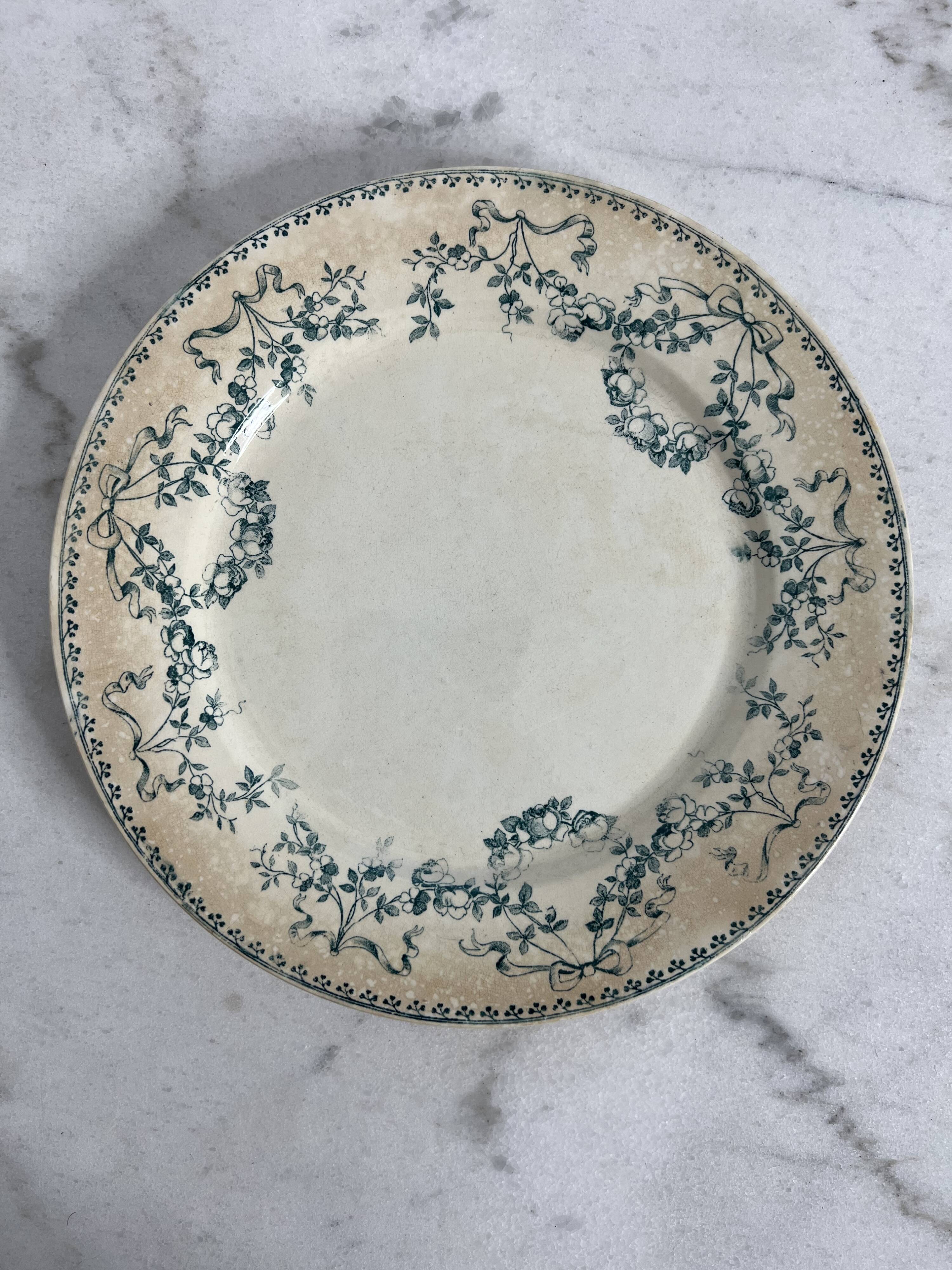 Set of 9 Terre de Fer flat plates - Sarreguemines U&C Mozart