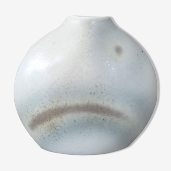 Porcelain vase of virebent