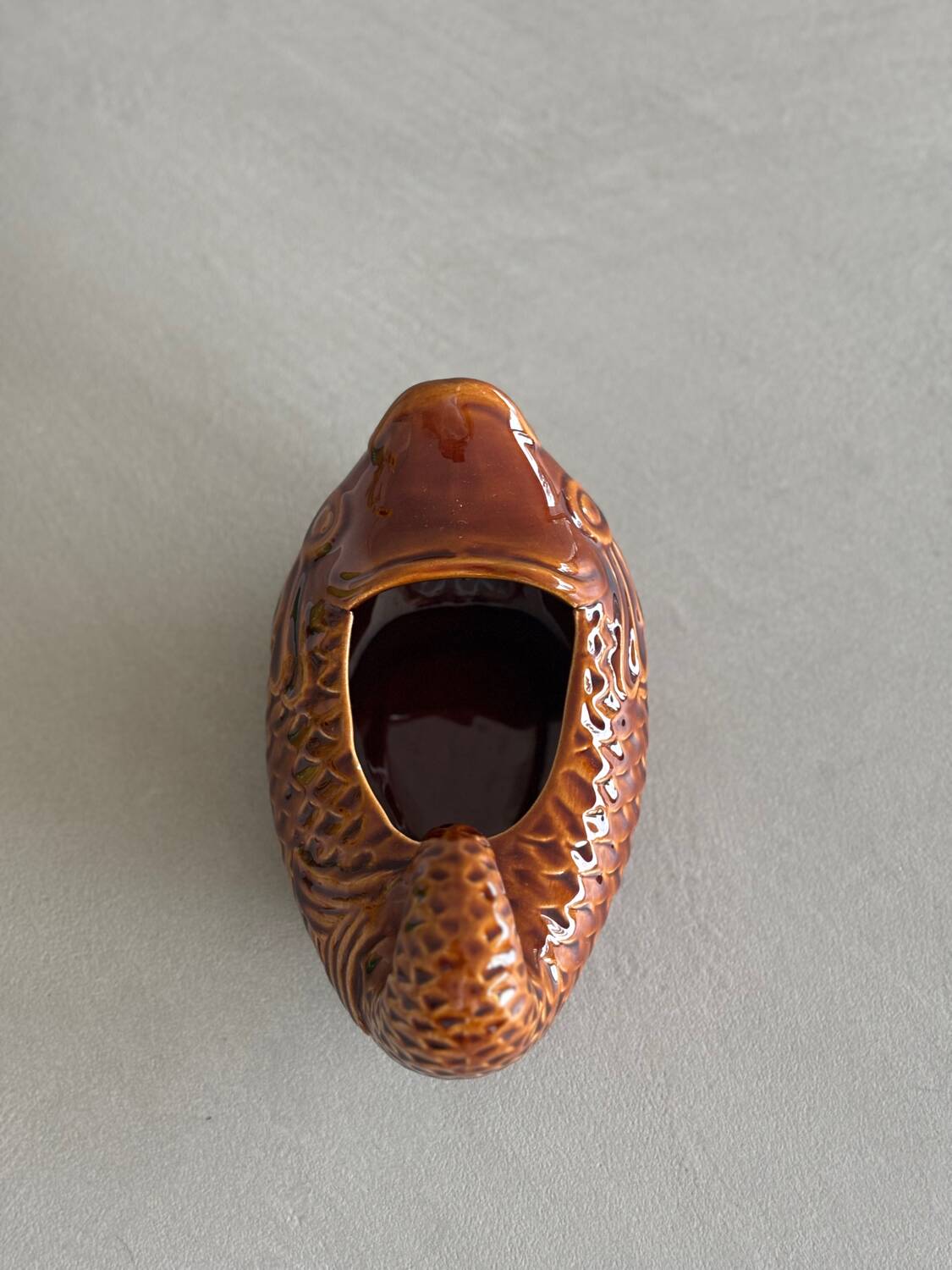 Fish-shaped ceramic sauceboat