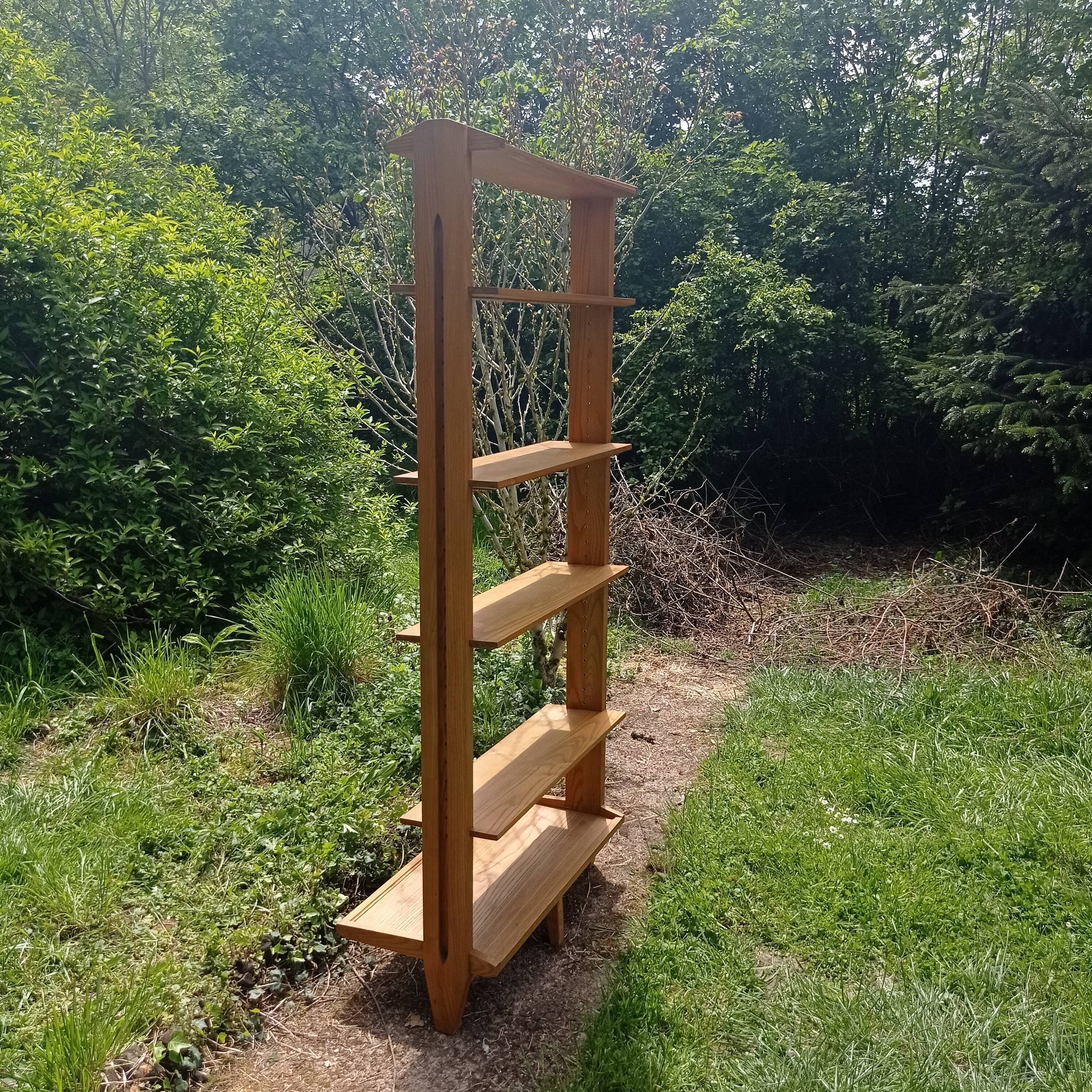 Vintage solid oak library shelf with 6 removable shelves