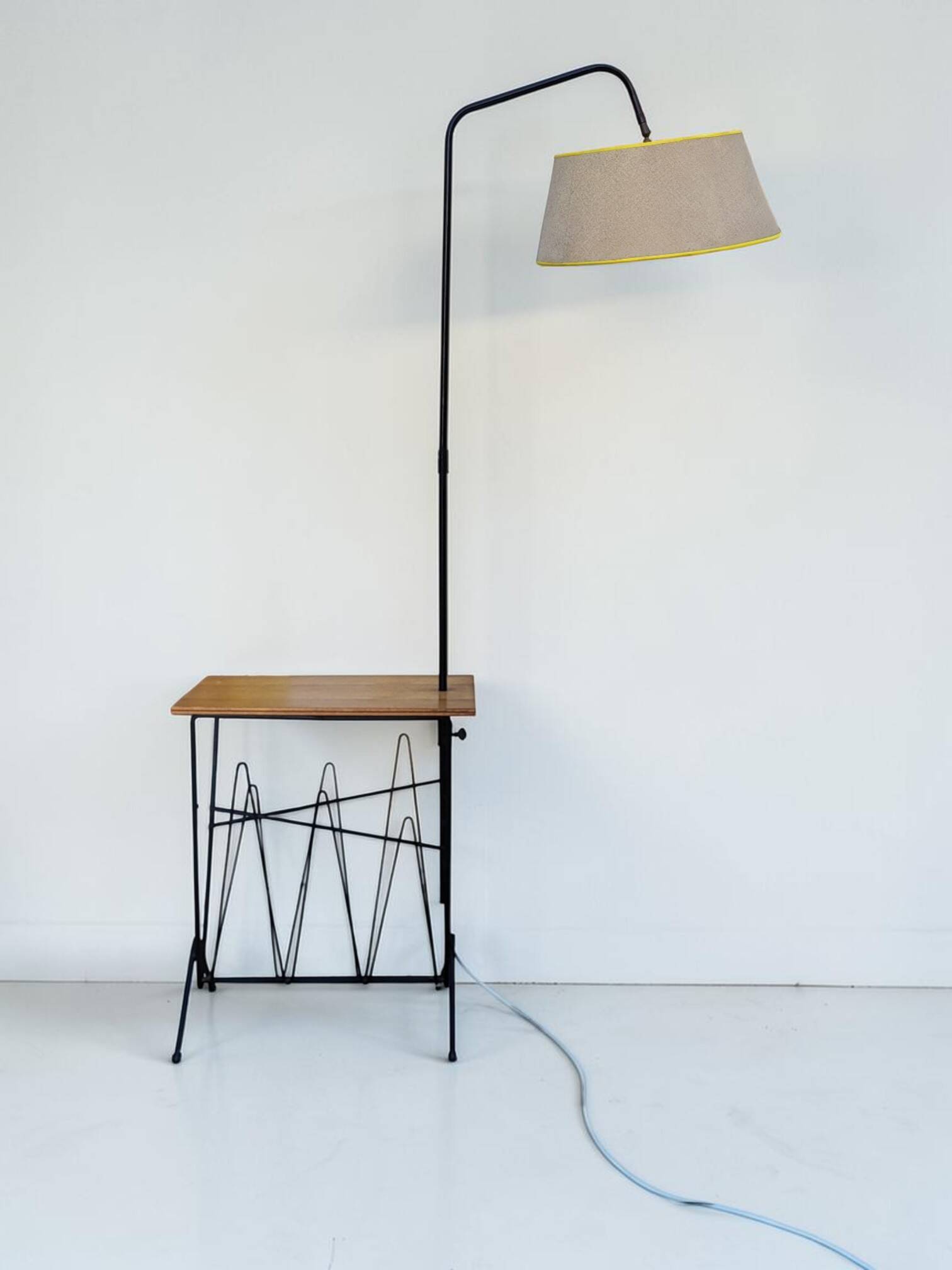 Lampadaire liseuse tablette 1950