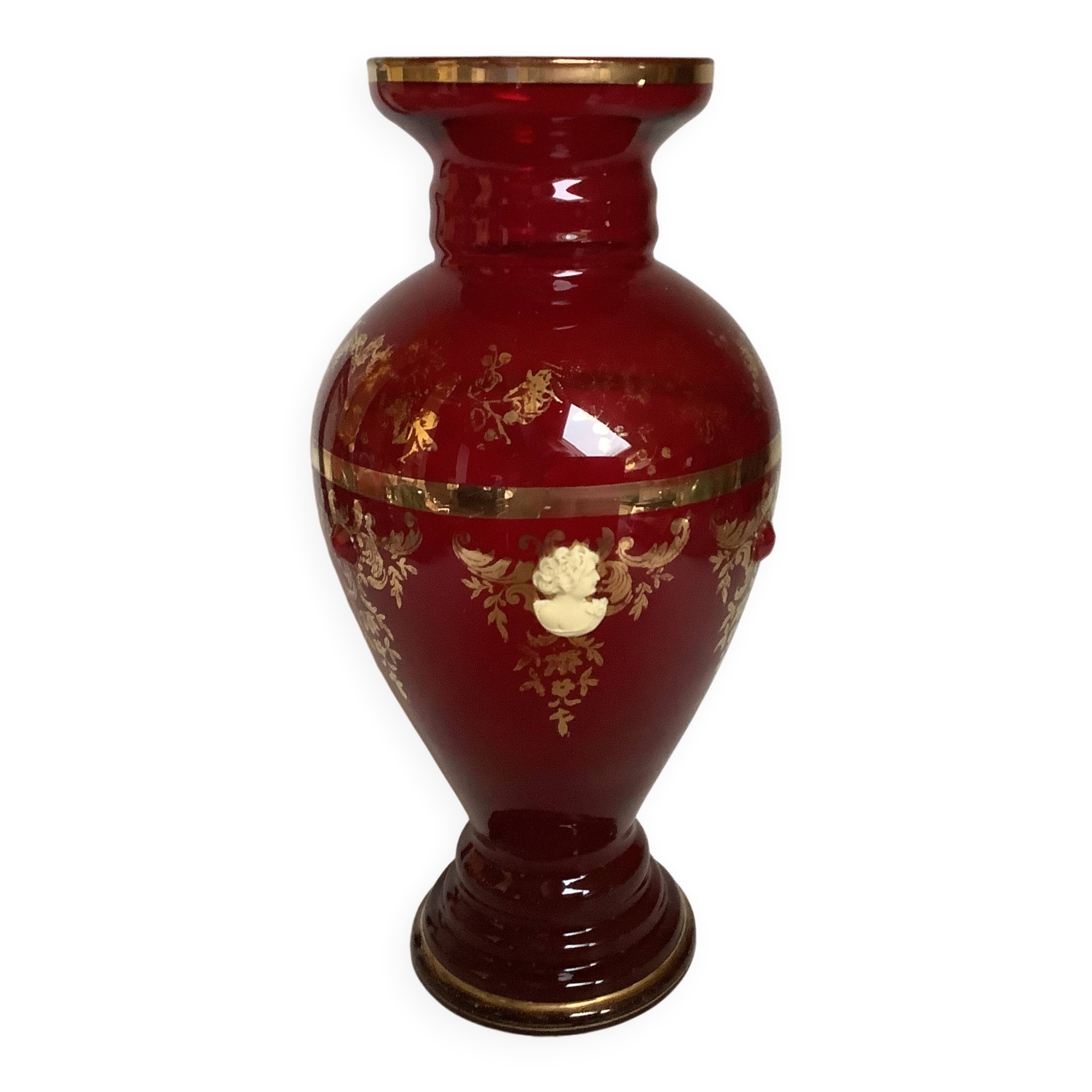 Cameo vase and red cabochons in burgundy glass