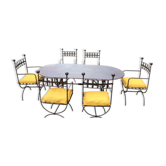 Ensemble table & 6 chaises en fer forgé, 6 coussins