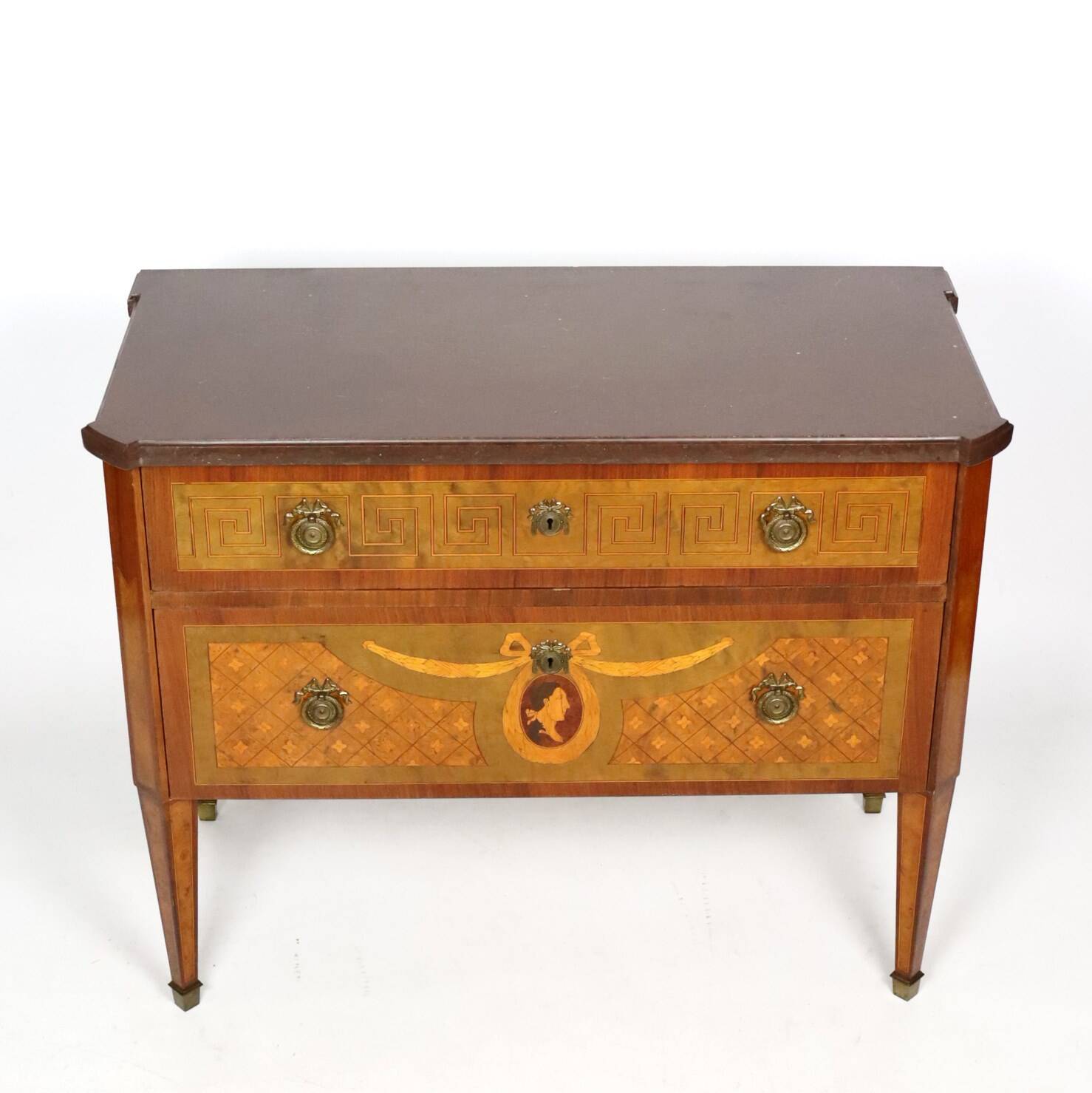 Commode de style Gustavien