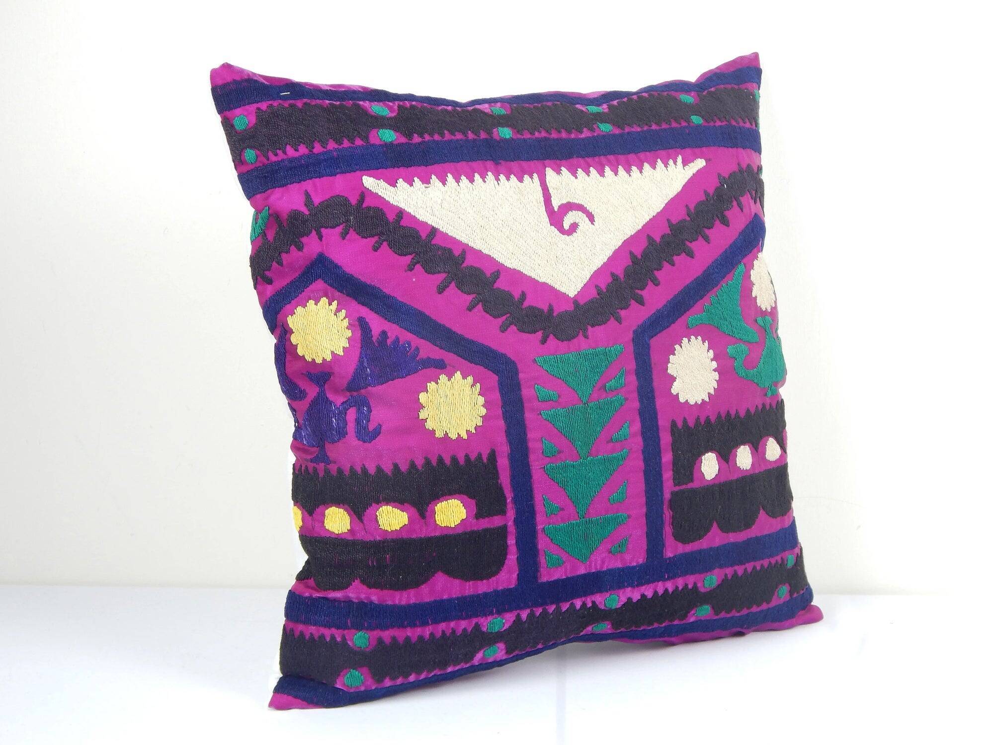 Vintage embroidered cushion cover 41x41 cm
