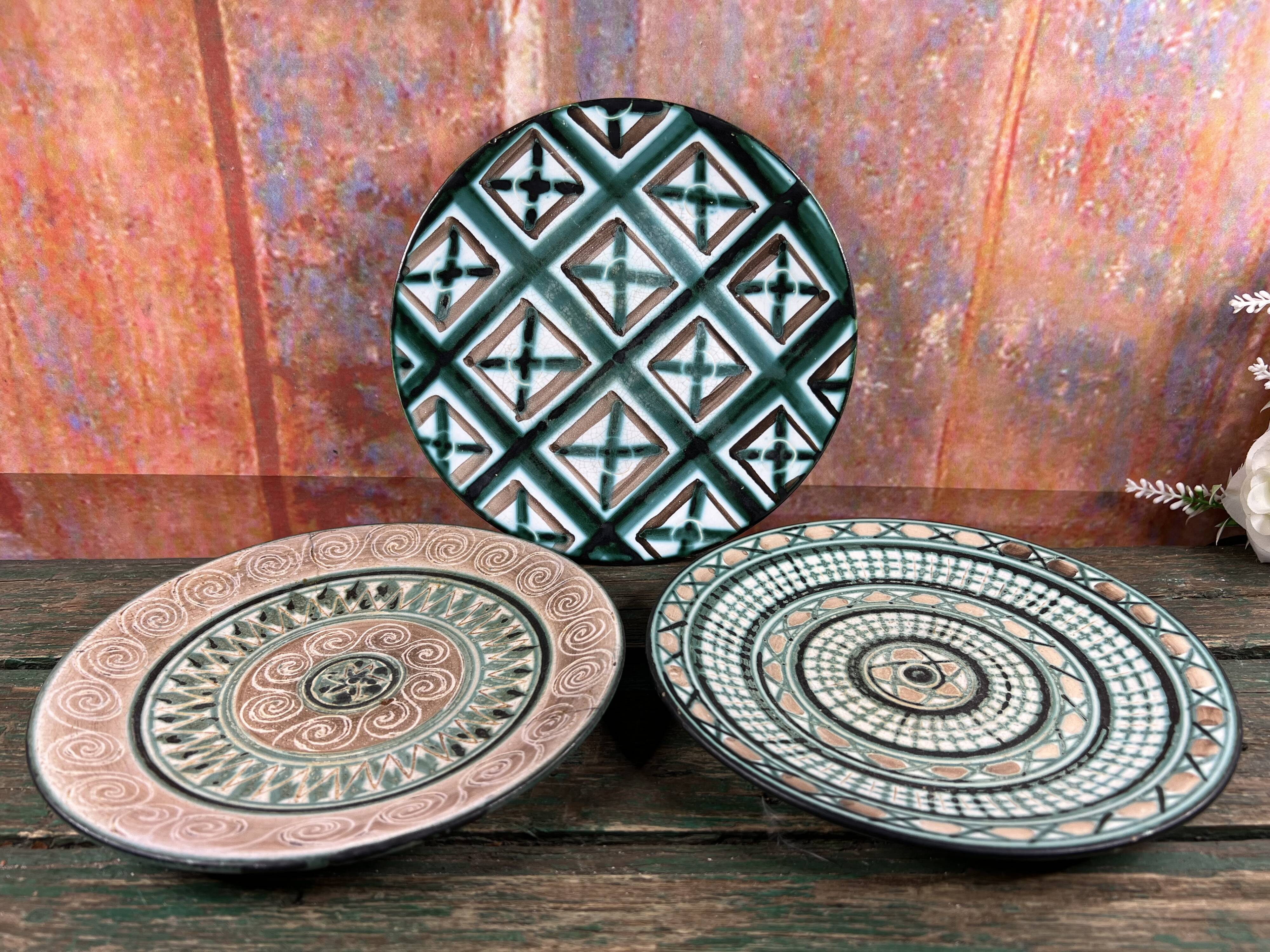 3 Vallauris Robert Picault plates