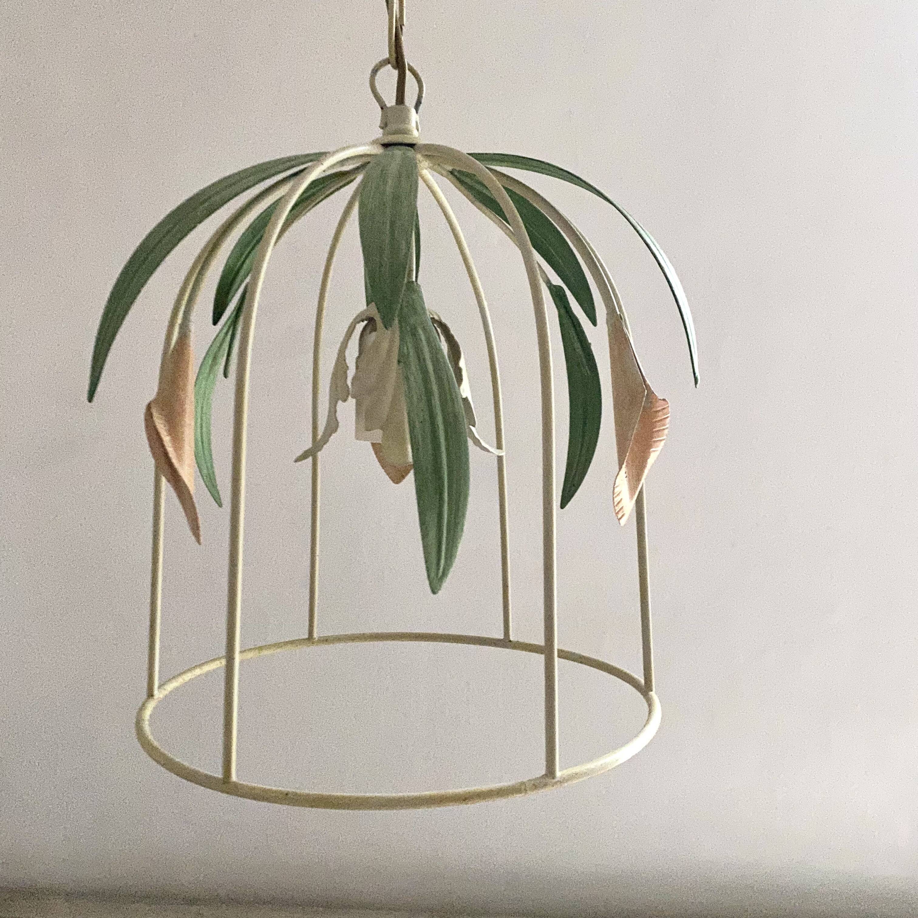 Suspension leaves and flowers