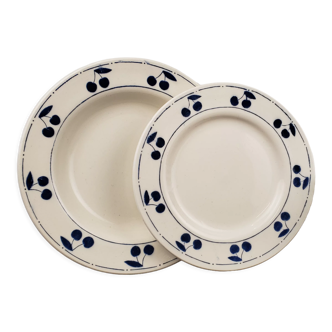 12 assiettes cerises bleues