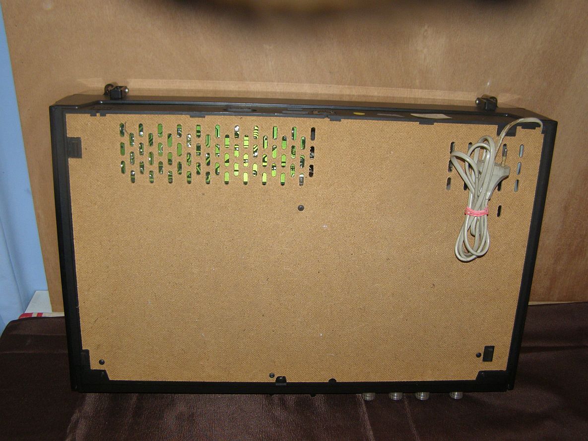 Vintage Stereo Stereo "Radiola" model 22AH970