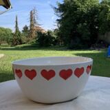 Large Hungarian folk bowl in cream and red ceramic, mid-20th century, H. 11 cm