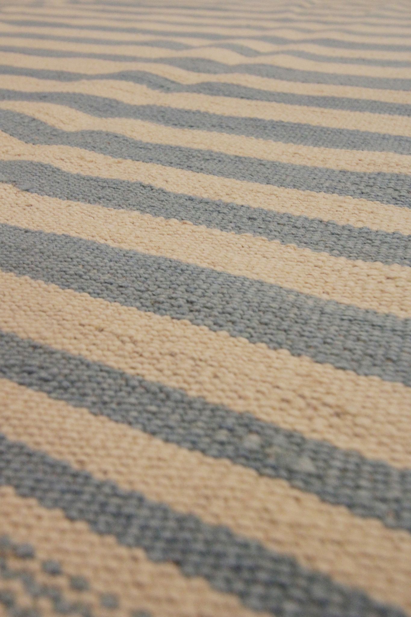 Blue cream wool kilim handwoven modern kilim flat-weave area rug-205x283cm