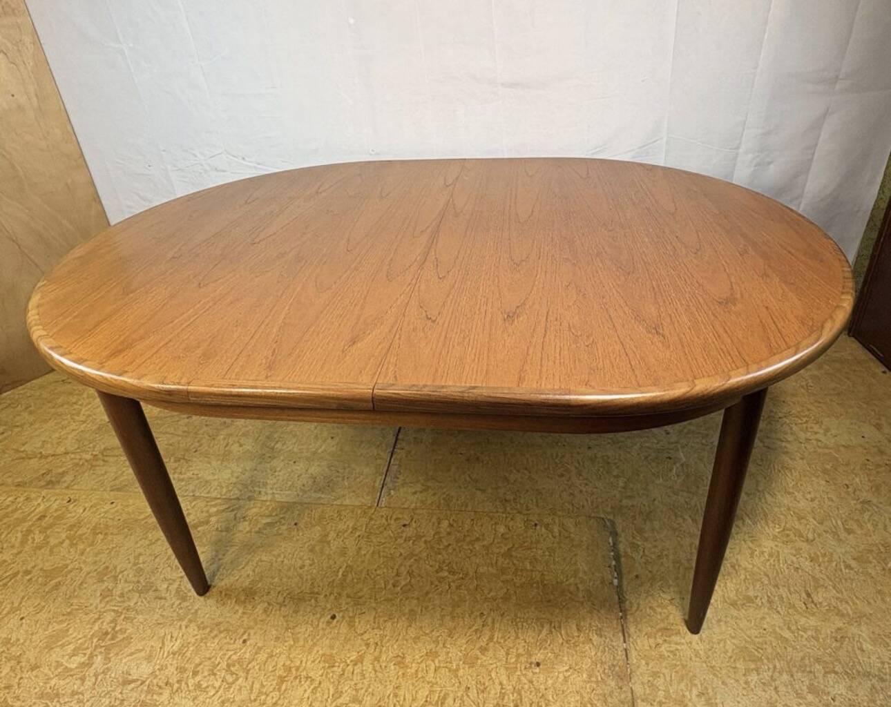 MidCentury Retro Vintage Teak Oval Extending Dining Table G Plan Fresco1960