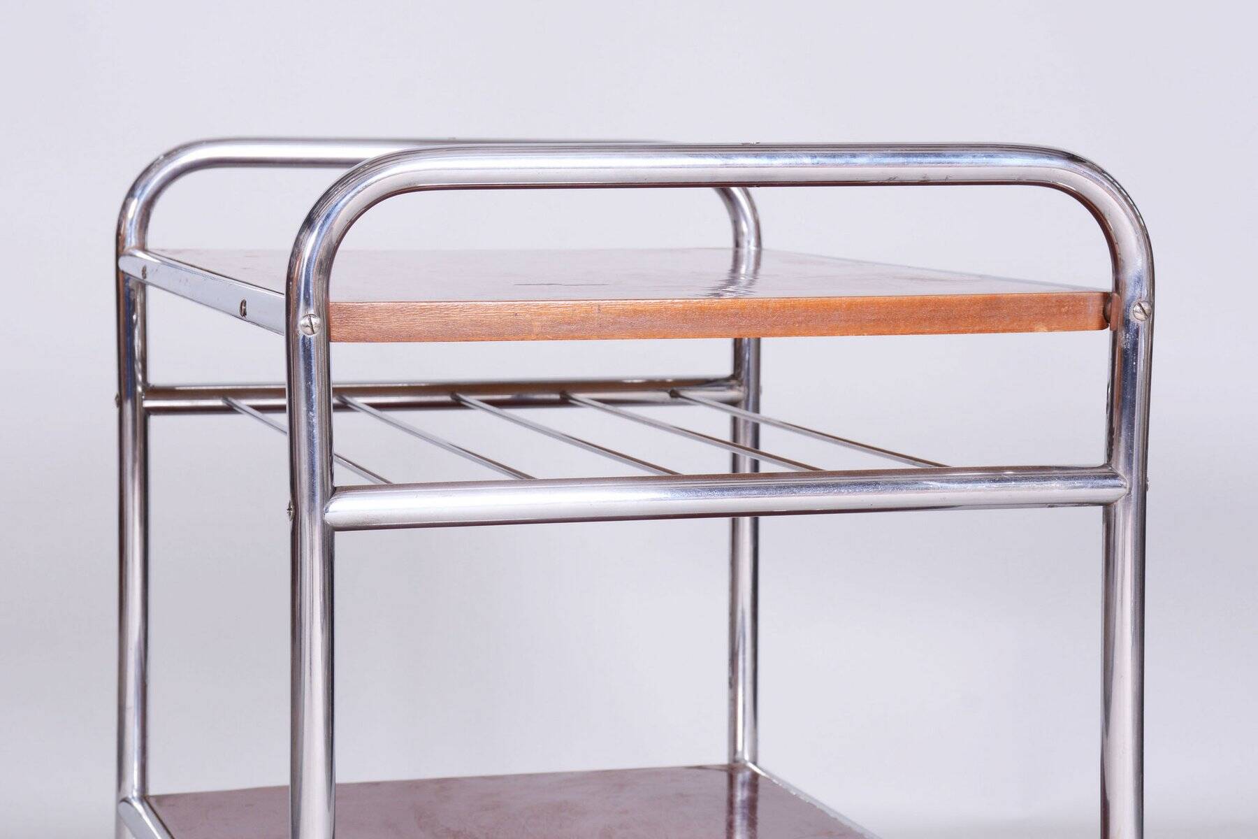 Bauhaus Side Table in Chrome-Plated Steel, 1930s