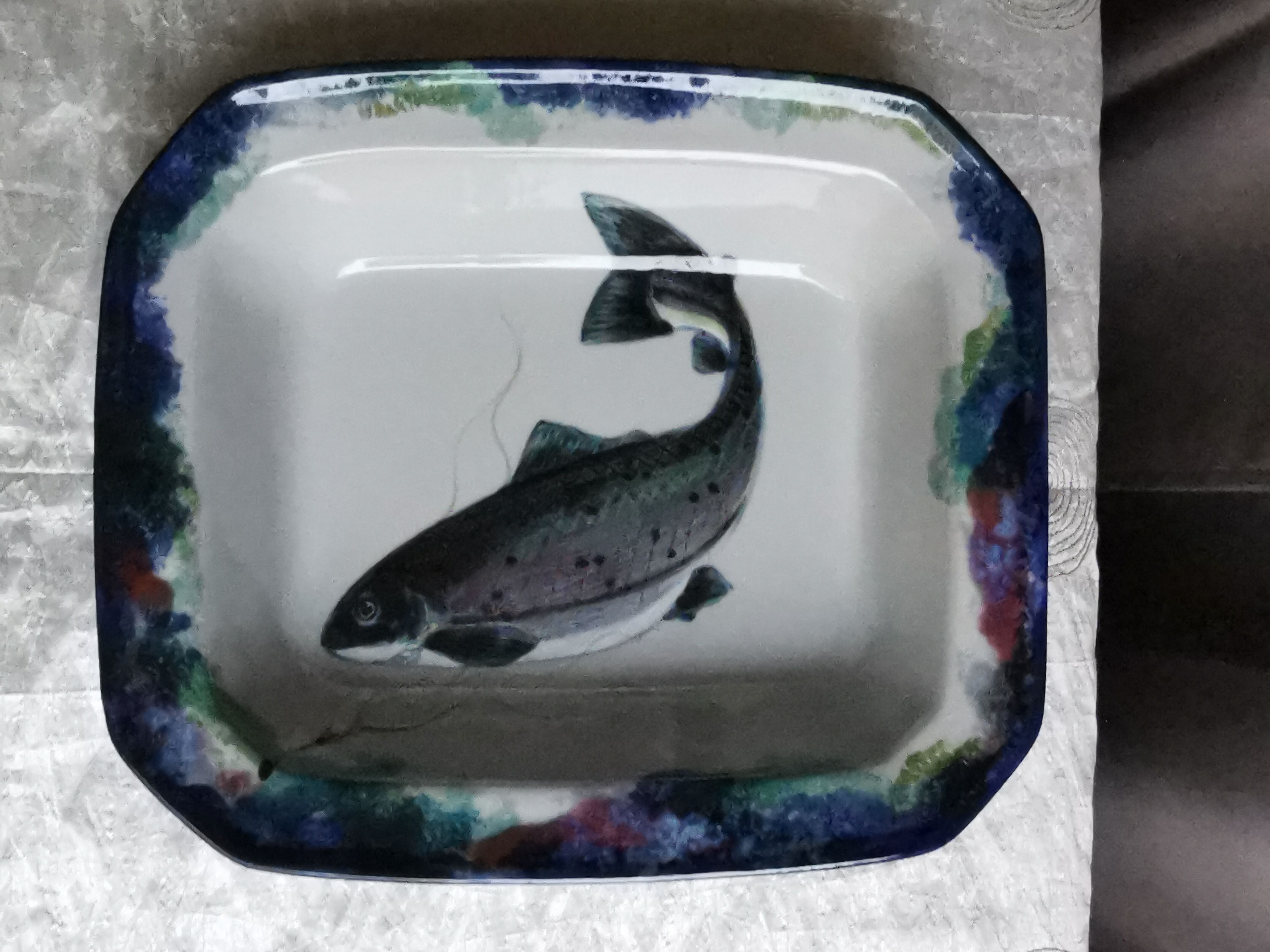 Fish decor decor dish