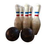 Ensemble de 6 quilles et 2 balles en bois