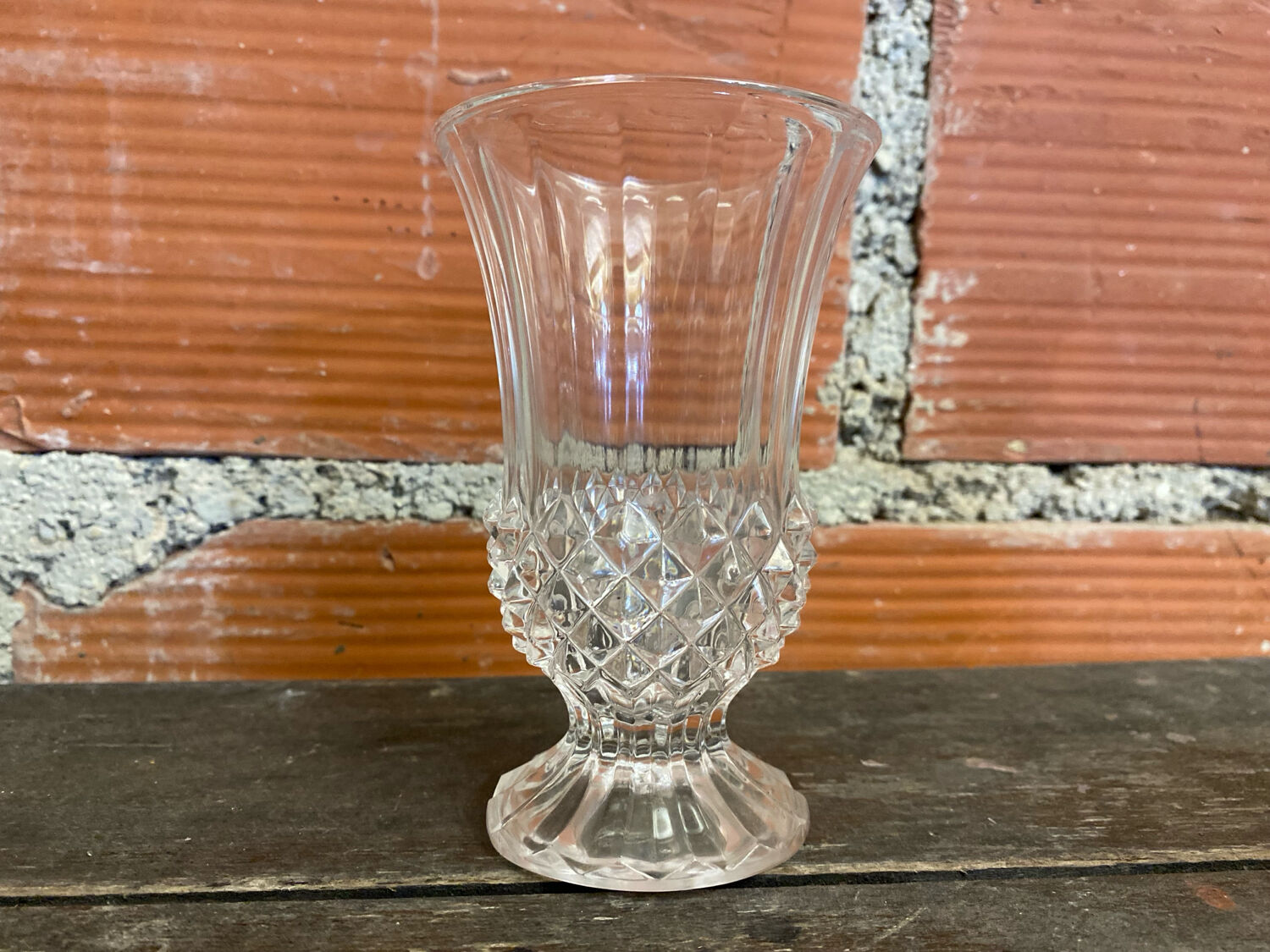 Antique crystal d'arques vase model longchamp médicis moulded glass vintage