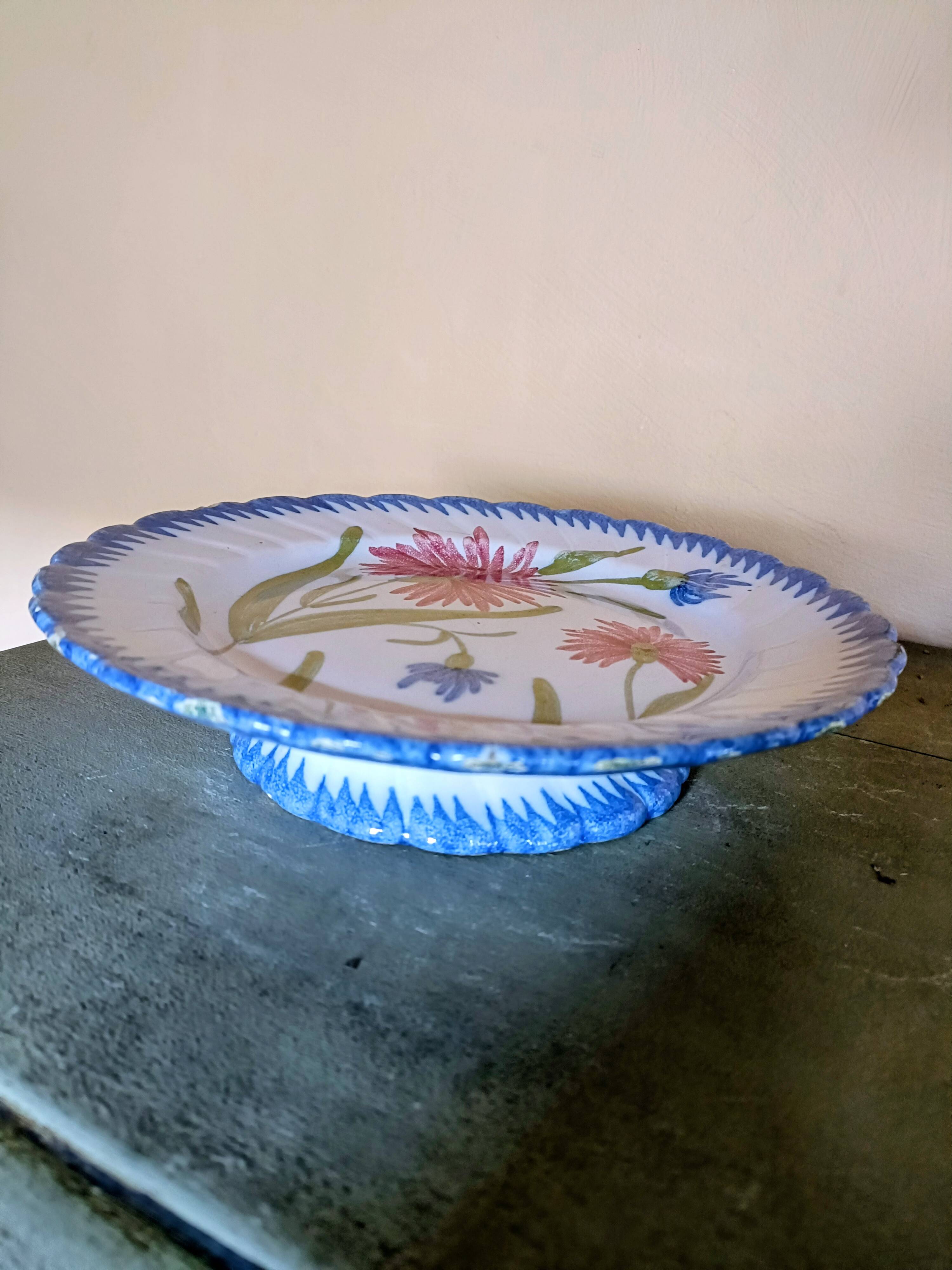 Dish on pedestal Charolles earthenware