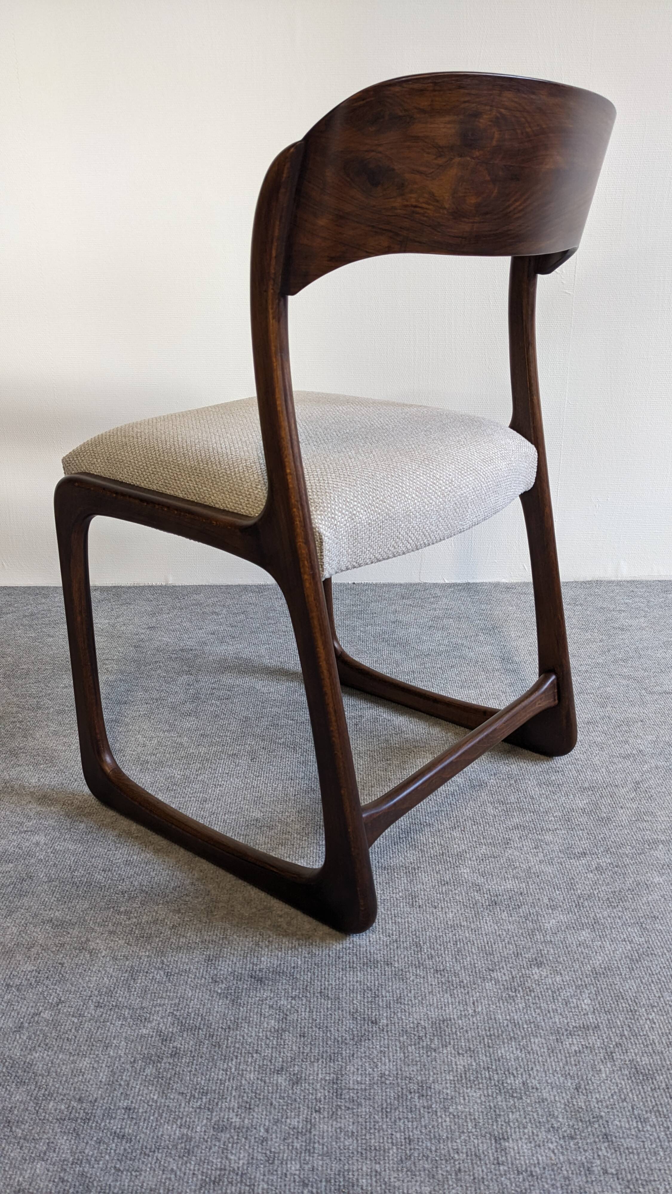 Series of 6 Baumann sled chairs from the 60s/70s