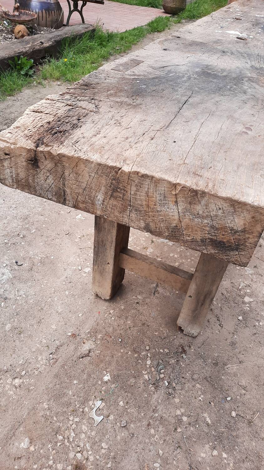 Carpenter's workbench
