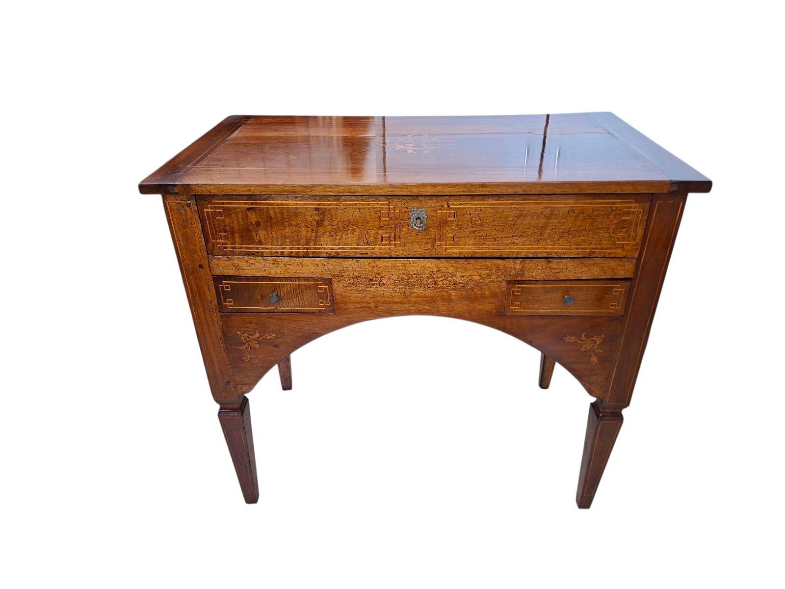 Neoclassical Louis XVI desk
