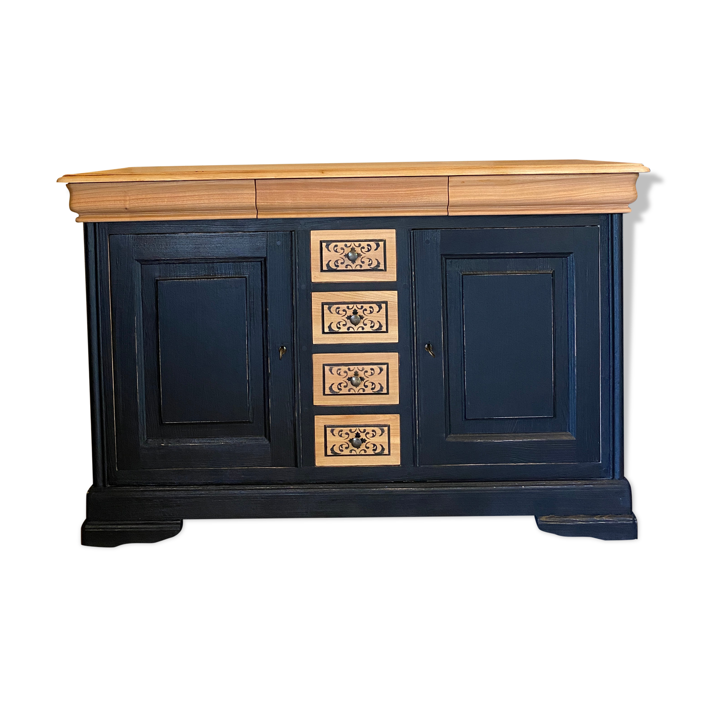 Black and wood buffet