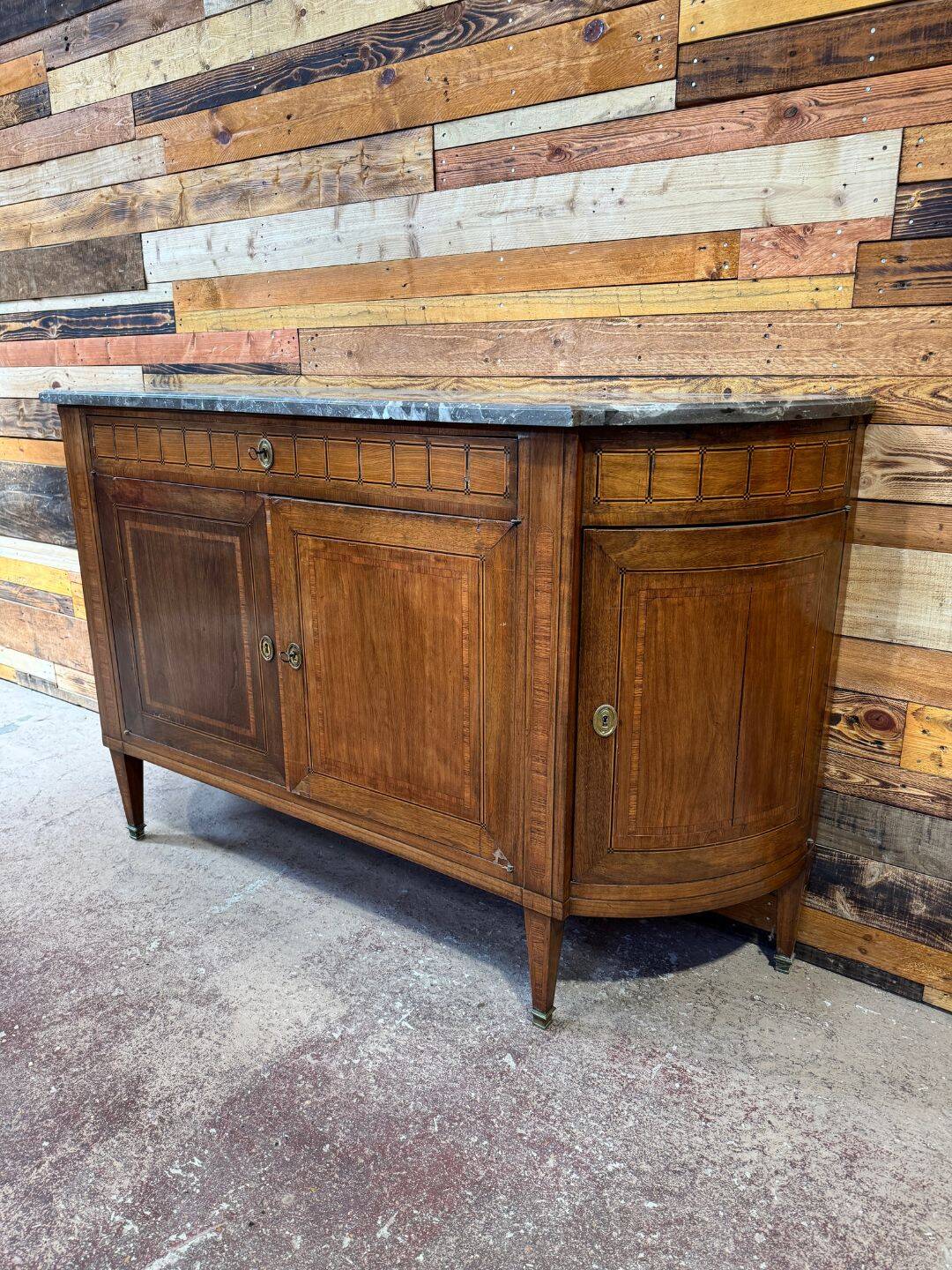 Buffet Louis XVI