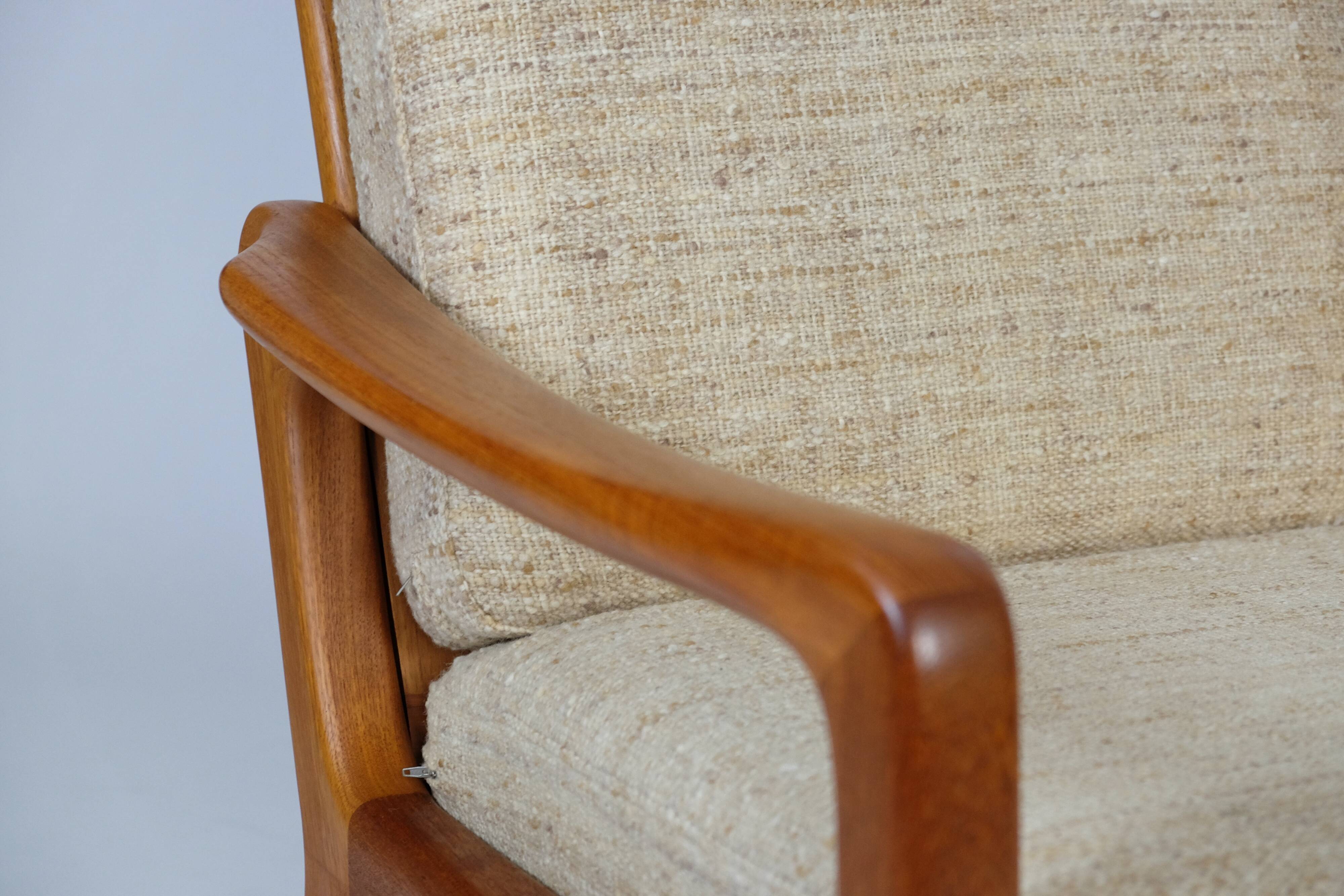 Dänischer Teak Hochlehner Sessel J. Kristensen + Ottomane 70er