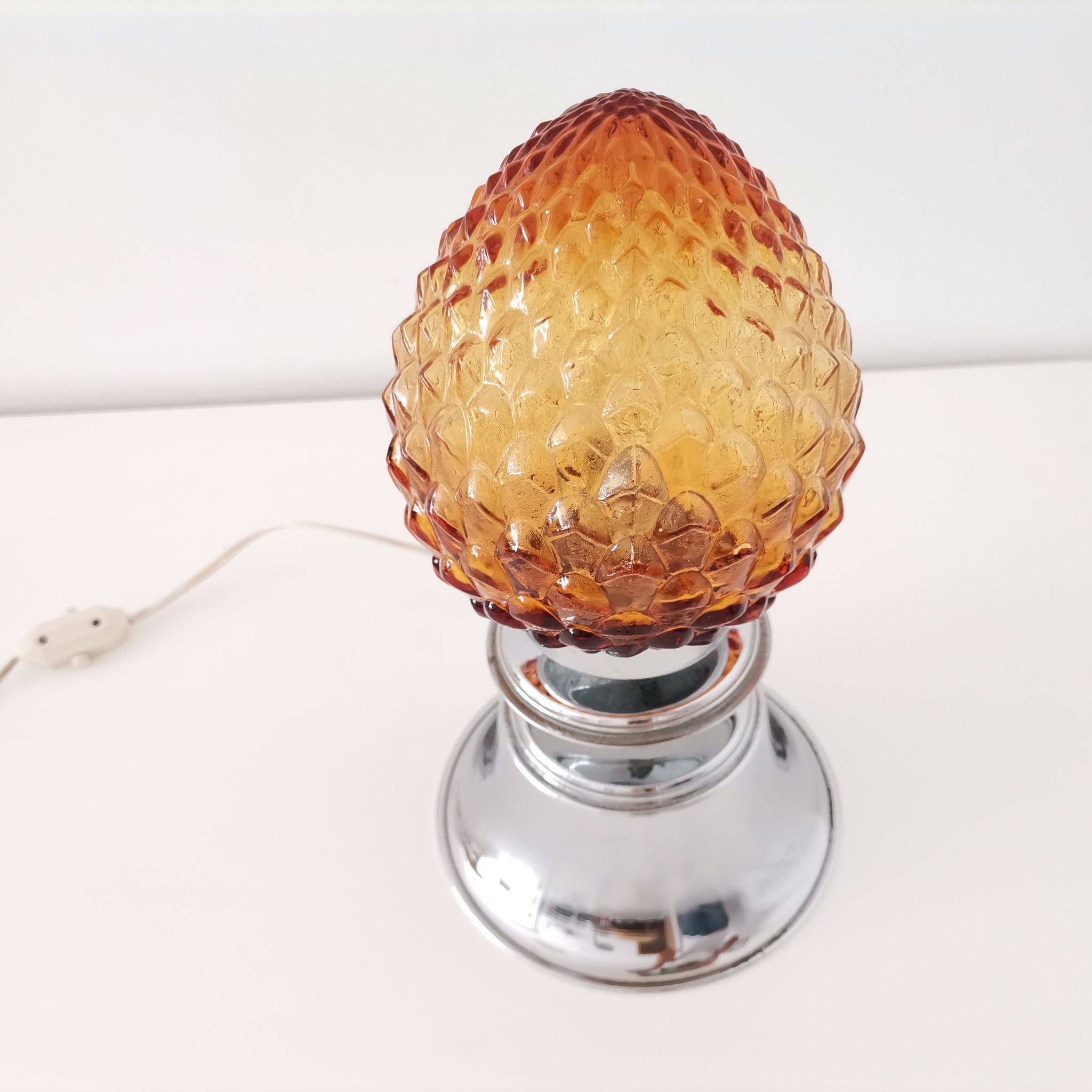 Lampe en verre chrome et ambre