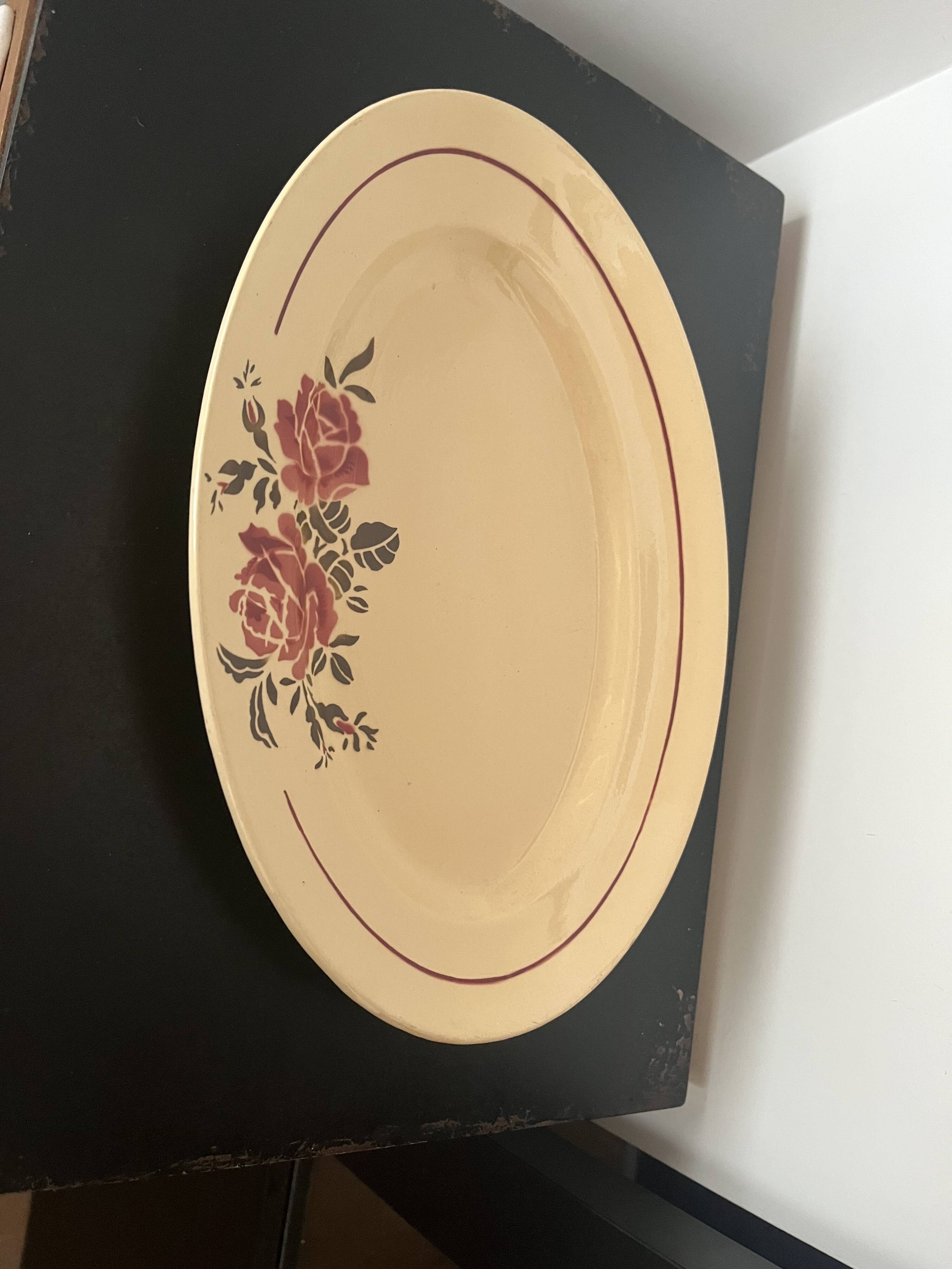 Set of 4 Badonviller Strasbourg dishes