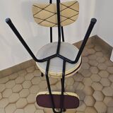 Renovated metal chairs – graphic lines & semi-circular backrest
