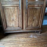 Armoire Louis XV en noyer 18eme